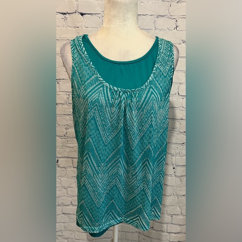 New Kiwi Kate Tank Top Small Layered Athletic Shirt Gym Fitness Running XXL